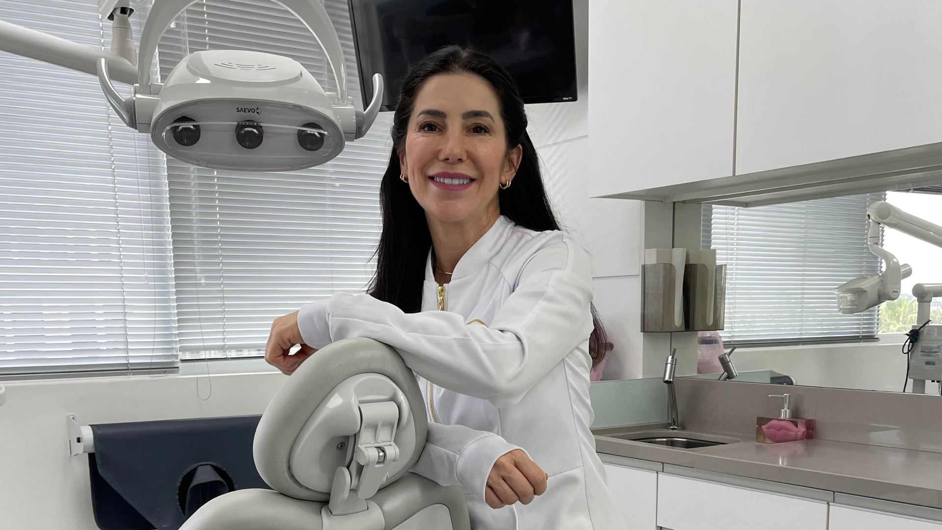 Atendimento Odontológico clínico geral com foco em prevenção e conforto.